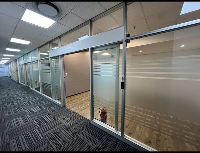 339M² OFFICE TO LET IN FORESHORE